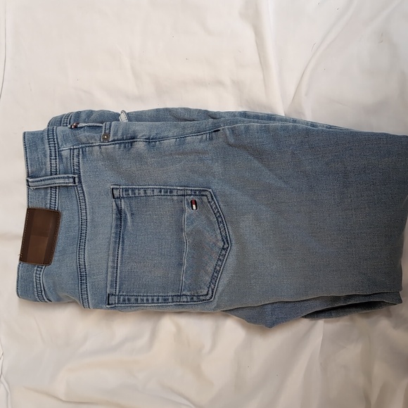 Tommy Hilfiger men's 32 jeans - Picture 2 of 5